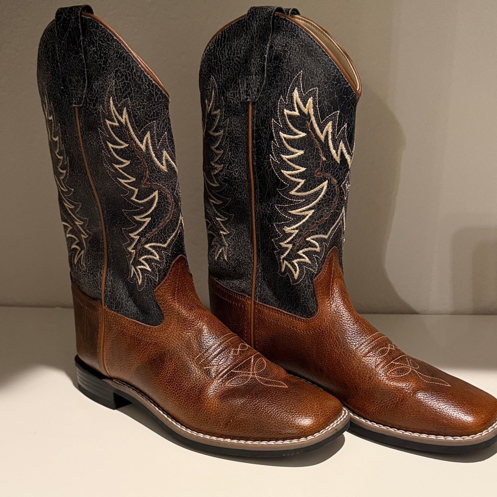 Cody James Western Boots size men’s size 8